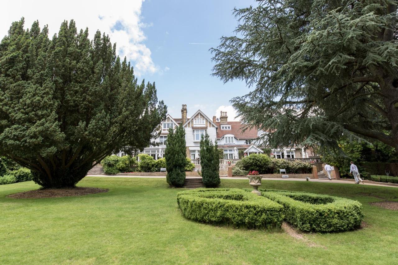 Rowhill Grange Hotel & Utopia Spa Dartford Buitenkant foto