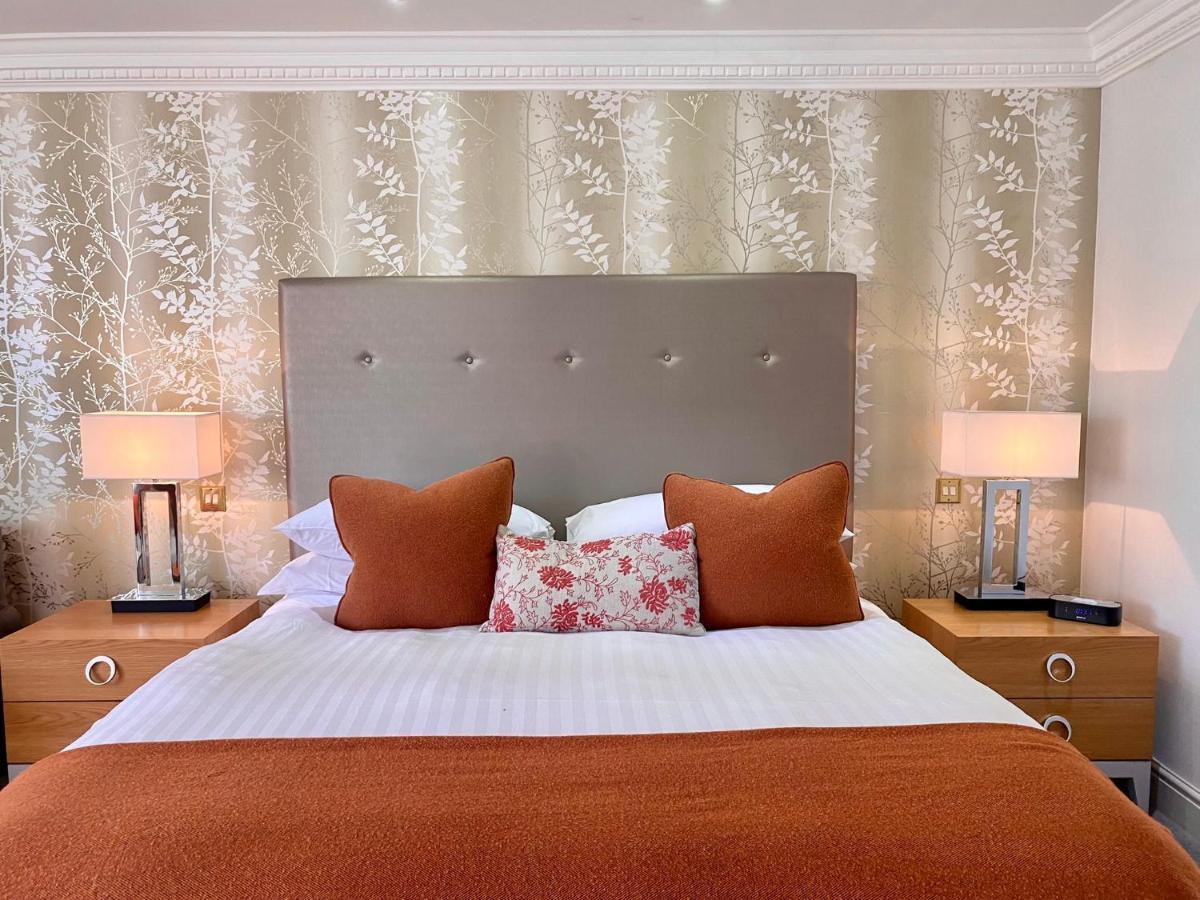 Rowhill Grange Hotel & Utopia Spa Dartford Buitenkant foto